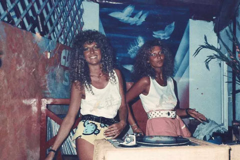 Claudia et Silvana, le duo de DJ italienne des années 70. - DJ FOR LIFE